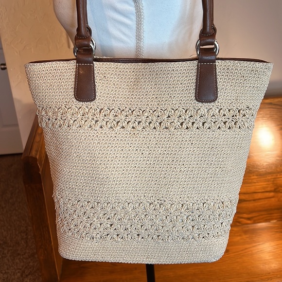 WORTHINGTON CROCHET SHOULDER BAG - Picture 6 of 12
